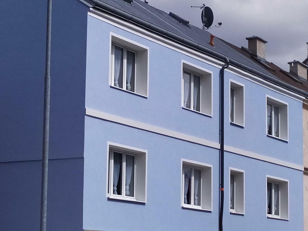 Bluestars Family Apartment